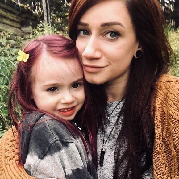 Meet your Posher, Rachel - Picture 1 of 1